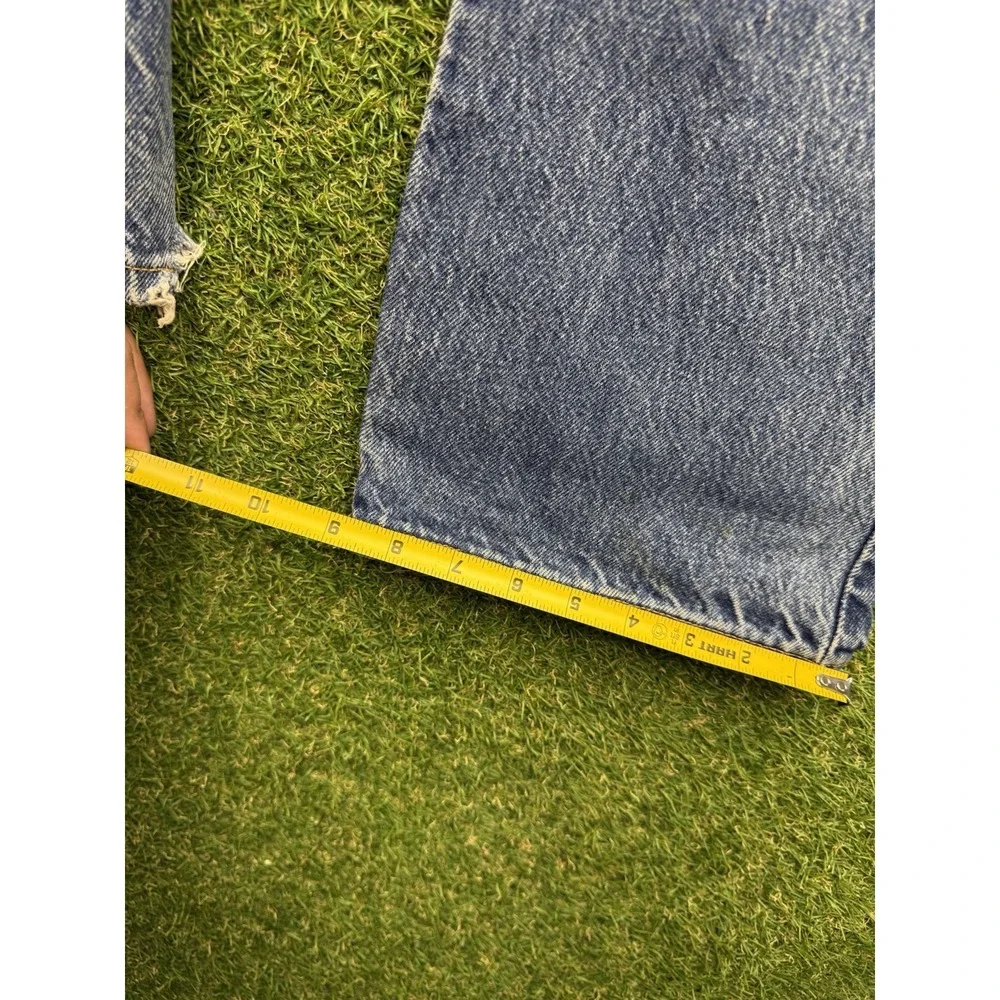 Levis shop confidence